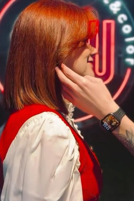 Color cobrizo luminoso con acabado cuidado en Anju Peluqueros